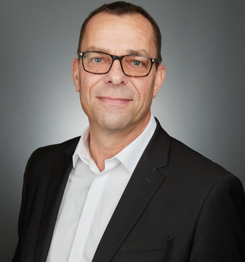 photo cv linkedin directeur entreprise